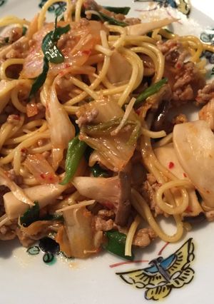 きのことキムチのチーズ入り焼きそば-レシピのメイン写真