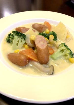 たっぷりコーンと野菜のクリームスープ-レシピのメイン写真