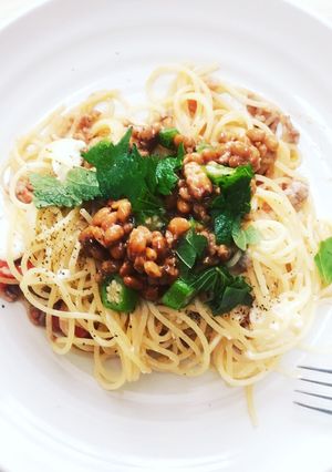納豆と挽肉と色々パスタ-レシピのメイン写真