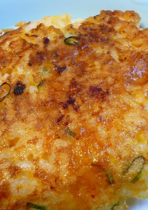韓国風☆キムチとチーズとご飯のお焼き-レシピのメイン写真