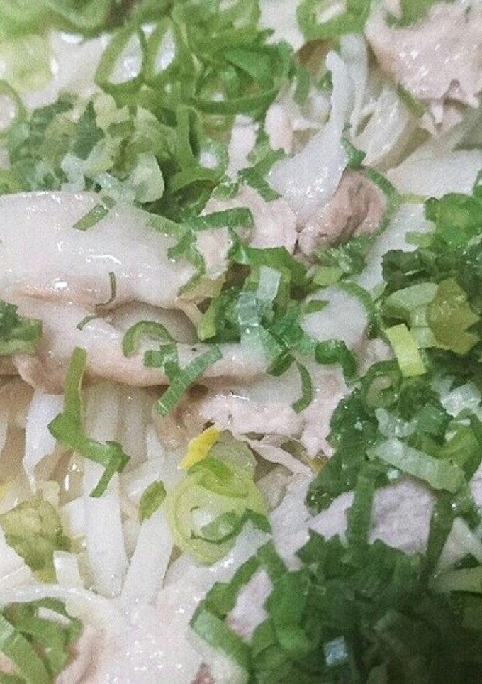 もやしと豚肉の簡単蒸し-レシピのメイン写真