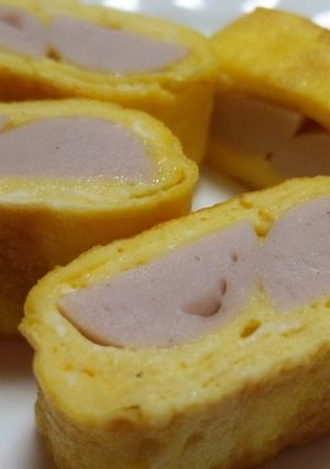 巻き難さ解消！魚肉ソーセージ入り卵焼き-レシピのメイン写真