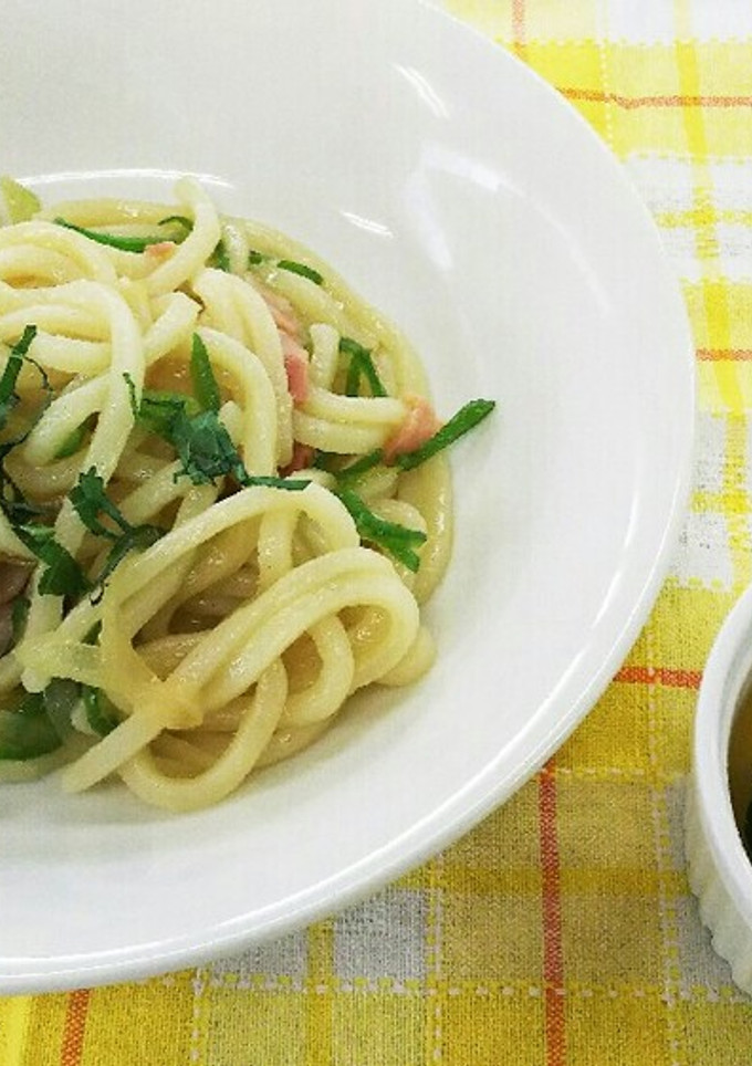 節約メシ。余った鍋の素で焼きうどん。-レシピのメイン写真