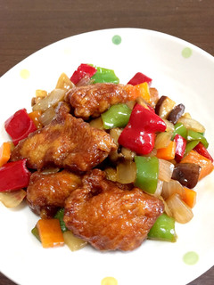 角切りで可愛い♪鶏胸肉のオイスター炒め-レシピのメイン写真