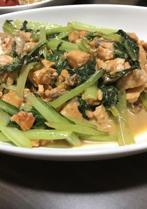 サーモンと小松菜のチーズ和え-レシピのメイン写真