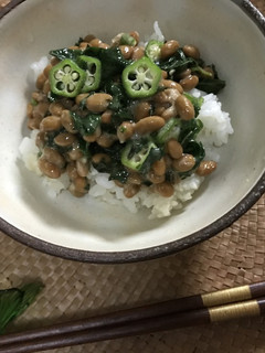 モロヘイヤ+オクラ+納豆のっけごはん-レシピのメイン写真
