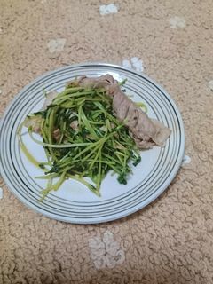 簡単!豆苗と豚肉のポン酢炒め-レシピのメイン写真