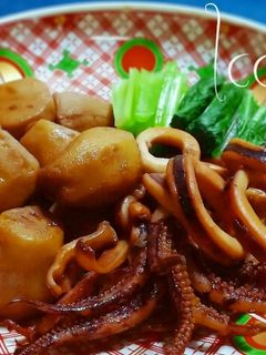 こっくり美味しい♪イカと里芋の煮物-レシピのメイン写真