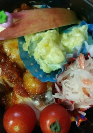 鳥モモ肉と茄子とチーズのトマト缶煮-レシピのメイン写真