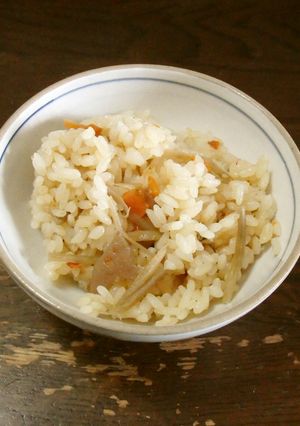 冷凍食品で炊き込みご飯(少量)-レシピのメイン写真