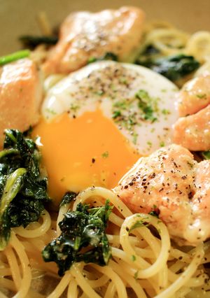 鮭とホウレン草の濃厚クリームパスタ-レシピのメイン写真