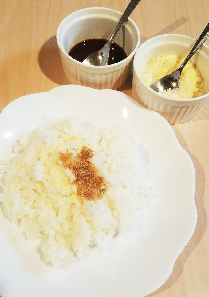 粉チーズとお醤油のごはん　盛るだけ簡単♪-レシピのメイン写真