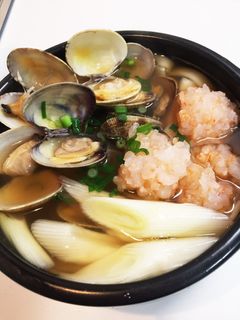 簡単!えび団子とアサリのあったかうどん-レシピのメイン写真