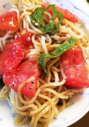 シンプル美味しいトマ・ピー塩焼きそば-レシピのメイン写真