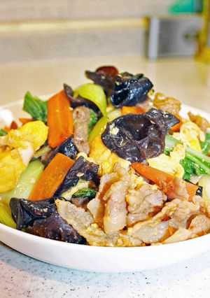 簡単!豚肉ときくらげの卵炒め-レシピのメイン写真