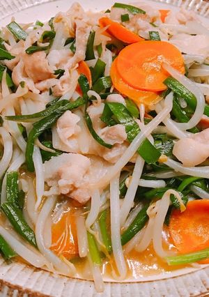 給料日前の旨安☆ニラもやしの豚バラ炒め-レシピのメイン写真