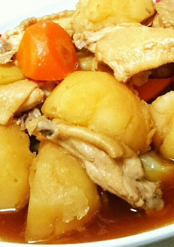 じゃがいもと柔らか手羽中の煮物♥簡単☆-レシピのメイン写真