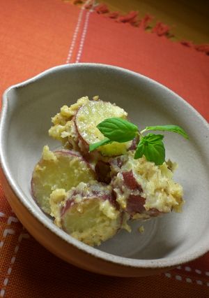 さつま芋の胡麻マヨサラダ-レシピのメイン写真