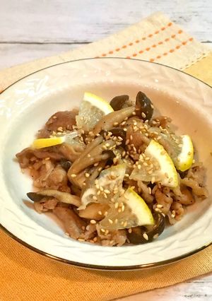 きのこと豚肉☆胡麻レモン炒め-レシピのメイン写真