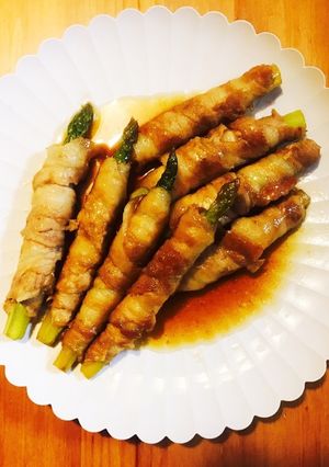 簡単あと一品☆アスパラ豚肉巻き( ᐛ )-レシピのメイン写真