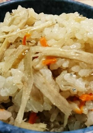 まいたけとおじゃこの炊き込みご飯-レシピのメイン写真