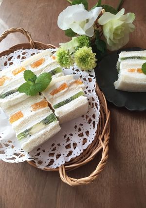 ストライプ*フルーツサンド-レシピのメイン写真