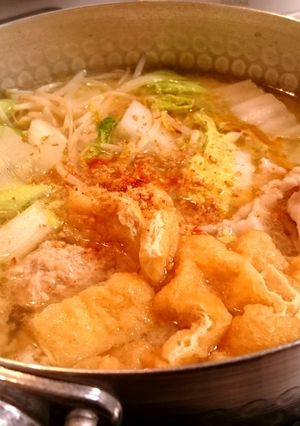 手軽に深いコクッ！即興の味噌ちゃんこ鍋-レシピのメイン写真