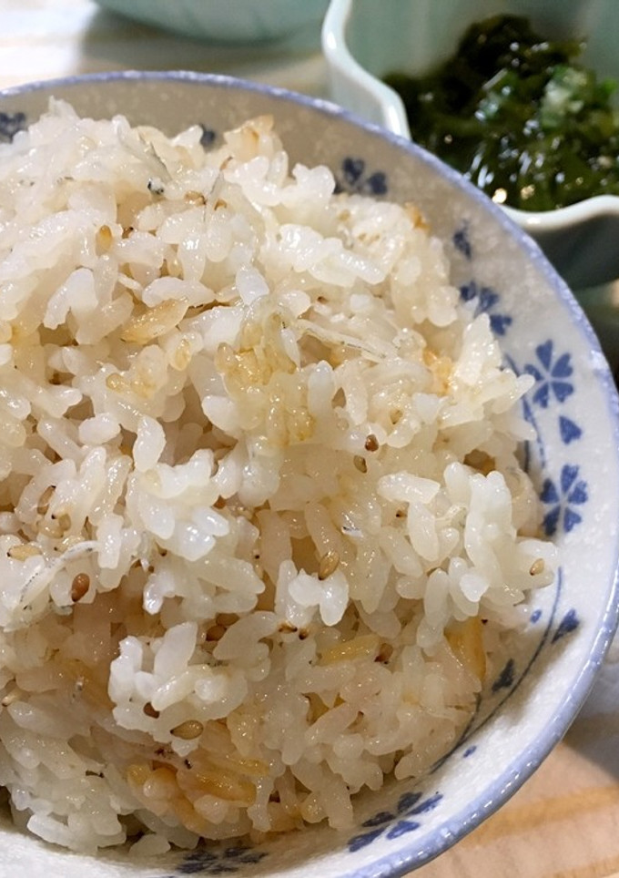 白だしで簡単＊しらすの炊き込みごはん＊-レシピのメイン写真