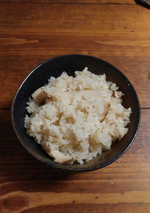 松茸のお吸い物で松茸ご飯-レシピのメイン写真
