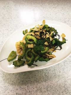 ゴーヤとレンコンの塩昆布炒め-レシピのメイン写真