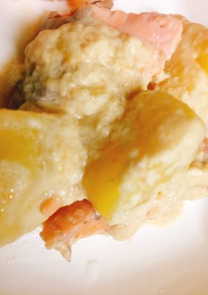 鮭とじゃがいもの味噌クリーム煮-レシピのメイン写真