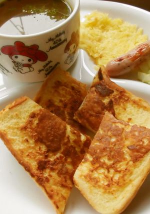 甘くないチーズフレンチトーストプレート♪-レシピのメイン写真