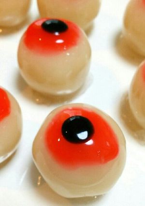 舟和のあんこ玉でハロウィン目玉☆-レシピのメイン写真