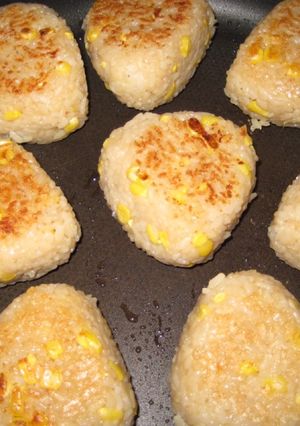 コーン焼きおにぎり-レシピのメイン写真