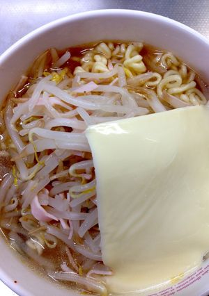 辛さ抑えめ辛ラーメン-レシピのメイン写真