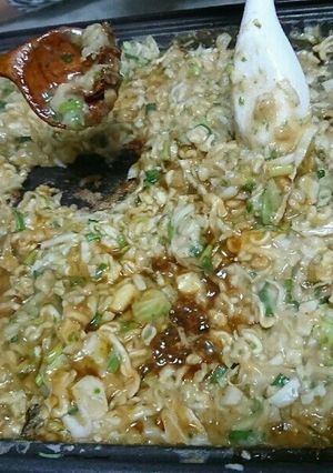 辛ラーメンでもんじゃ焼き-レシピのメイン写真