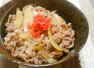 めんつゆで簡単！即席10分♪吉野家風牛丼-レシピのメイン写真