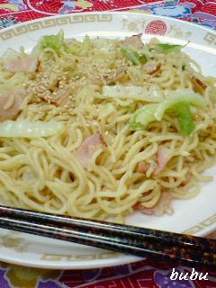白菜とベーコンの鶏がらオイスター焼きそば-レシピのメイン写真