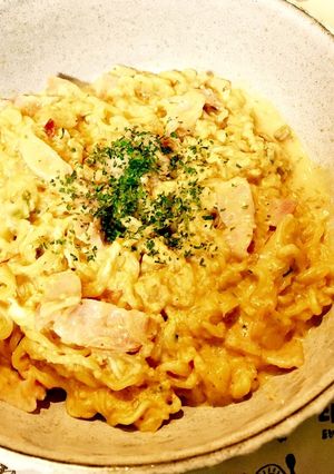 辛ラーメンdeカルボナーラ風混ぜそば-レシピのメイン写真