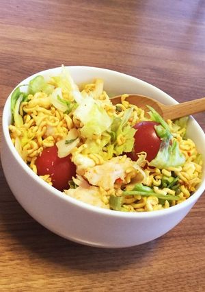 超簡単！スプーンで食べる辛ラーメンサラダ-レシピのメイン写真