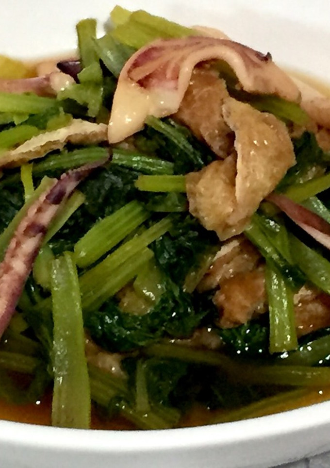 簡単 スルメイカと小松菜と油揚げの煮物-レシピのメイン写真