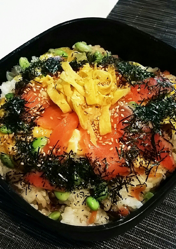 スモークサーモンと茶豆のちらし寿司-レシピのメイン写真