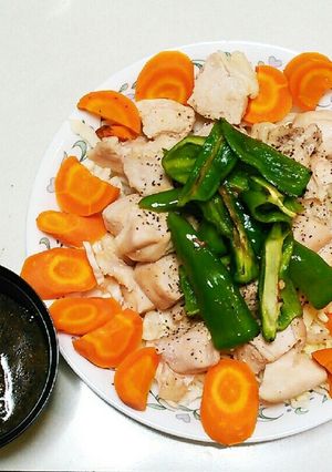 高タンパク疲労回復!ゆで鶏胸のわさび醤油-レシピのメイン写真