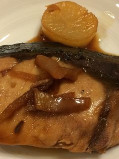 メープルシロップでぶりの煮つけ -レシピのメイン写真