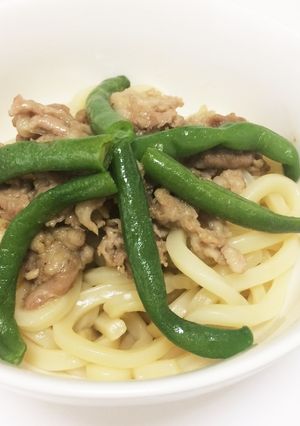 豚コマとインゲンのバター風味うどん-レシピのメイン写真
