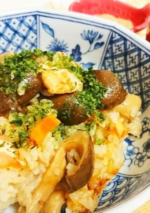 大黒本しめじと北海道秋鮭の炊き込みご飯♡-レシピのメイン写真