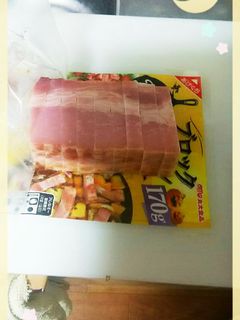 まな板汚さず☆ベーコンの切り方-レシピのメイン写真