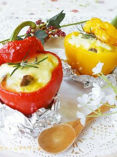 パプリカカップの♥お豆腐クリームグラタン-レシピのメイン写真