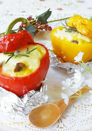 パプリカカップの♥お豆腐クリームグラタン-レシピのメイン写真
