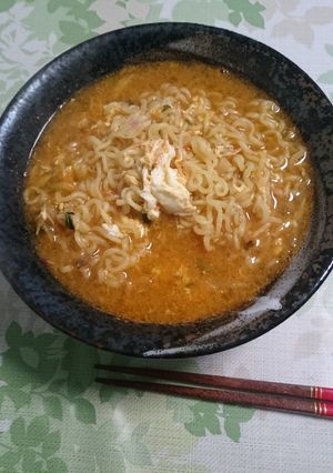 ぅま辛っ❤簡単アレンジ辛ラーメン-レシピのメイン写真